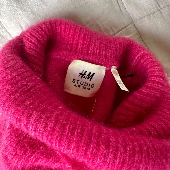 H&M Pink and Red Turtleneck Sweater - Picture 6 of 7